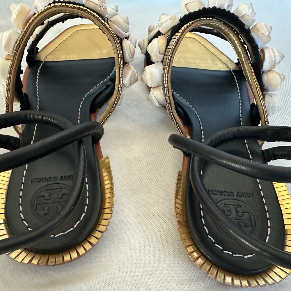 New Tory Burch Black and Gold Sinclair seashell Women's Sandals 9 with box - Picture 7 of 16